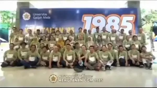 Viral!! Video Alumni Fakultas Kehutanan UGM Angkatan 1985, Warganet: Mukidi Tidak Kelihatan