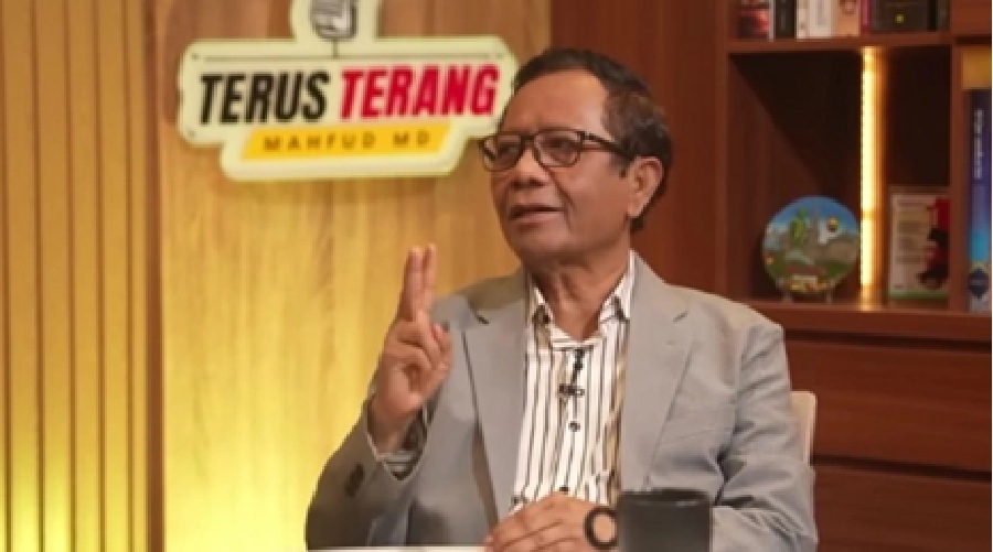 Mahfud MD Sebut Kasus Chromebook Nadiem Janggal