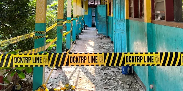 Tidak Masuk Akal Dua Tahun Gedung Sekolah Dibiarkan Ambruk Dibiarkan saja!